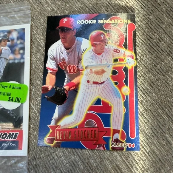 Lot 100+  Philadelphia Phillies Baseball Cards Schmidt Howard Thome Dykstra - Picture 10 of 11